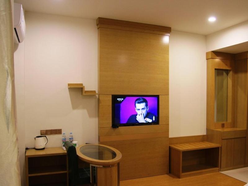 Greentree Inn Shandong Jinan Gaoxin District South Gongye Road Middle Aoti Road Express Hotel Eksteriør billede