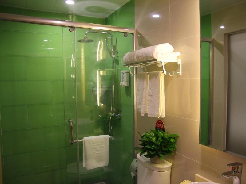 Greentree Inn Shandong Jinan Gaoxin District South Gongye Road Middle Aoti Road Express Hotel Eksteriør billede