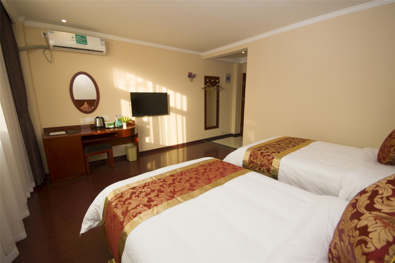 Greentree Inn Shandong Jinan Gaoxin District South Gongye Road Middle Aoti Road Express Hotel Eksteriør billede