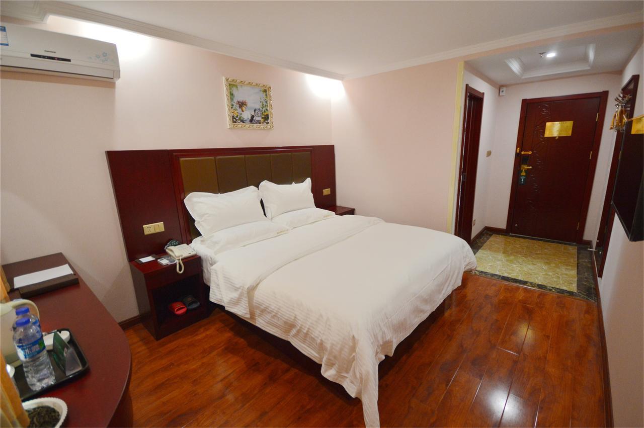 Greentree Inn Shandong Jinan Gaoxin District South Gongye Road Middle Aoti Road Express Hotel Eksteriør billede